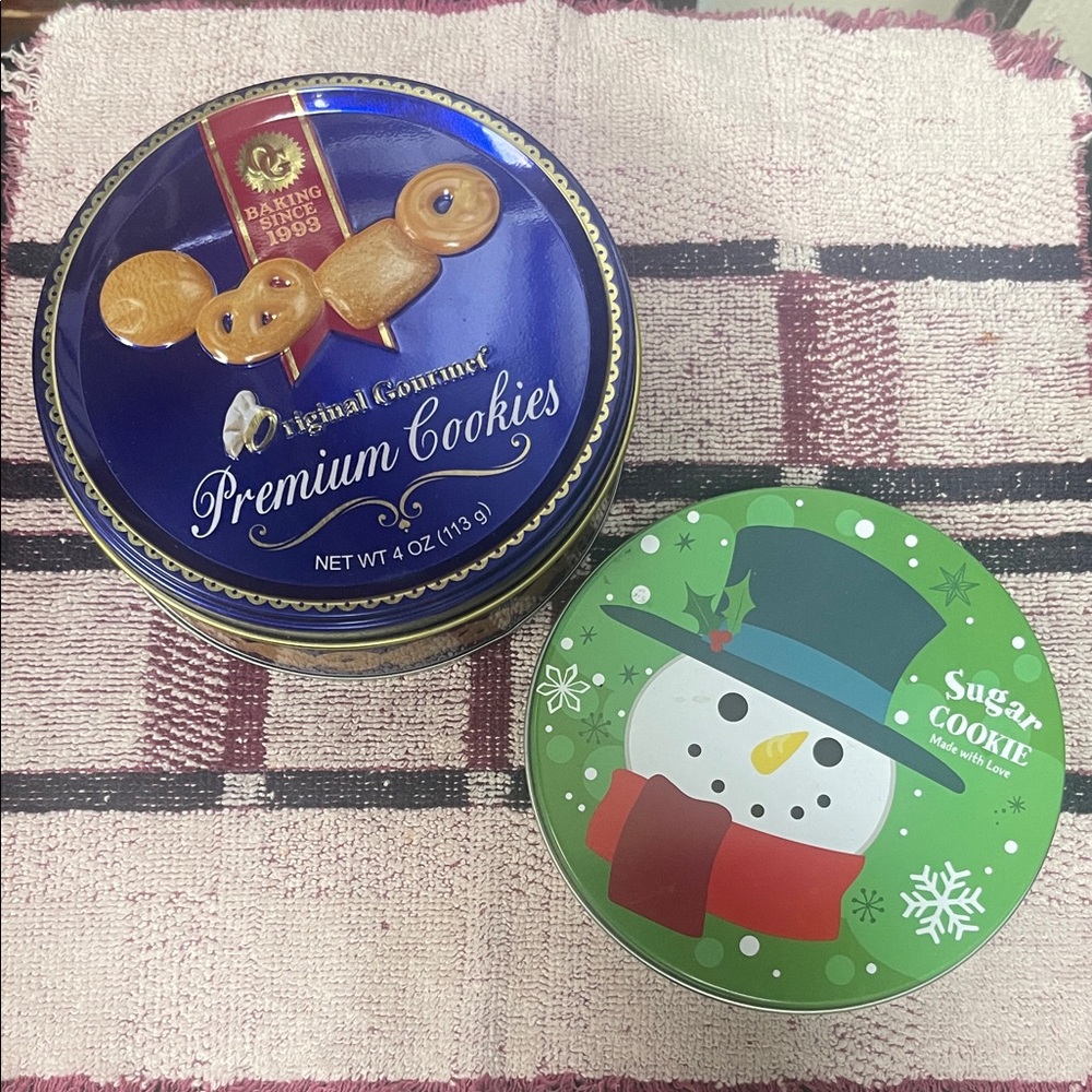 Tiny Tin Containers